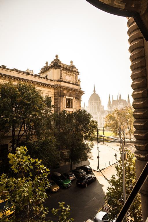 Parliament Suite With A View Budapesta Exterior foto